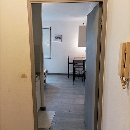 Apartment Near Center Montpellier Exteriör bild
